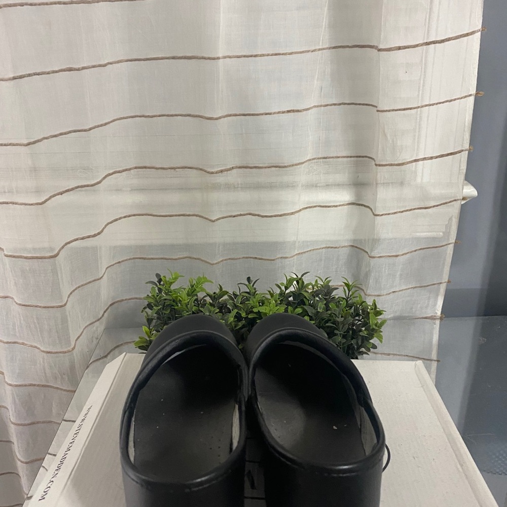Dansko clogs - Picture 4 of 10